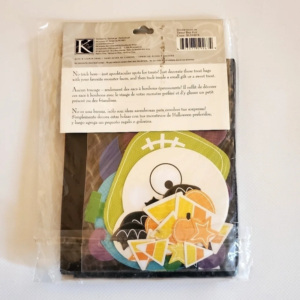 K&Company Spooktacular Halloween Treat Bag Craft Kit